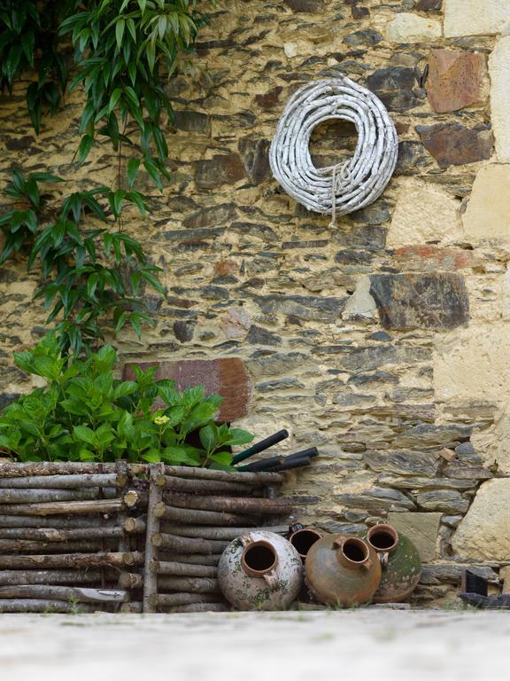 Les Demeures De Marie Bed & Breakfast Pace  Exterior photo